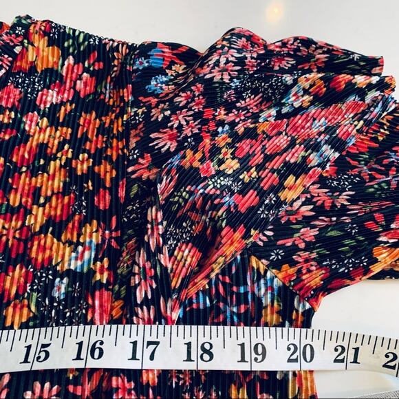 Zara Womens Micro Pleated Floral Detail Puff Sleeve Ruffled Dress Size Medium - Picture 8 of 10